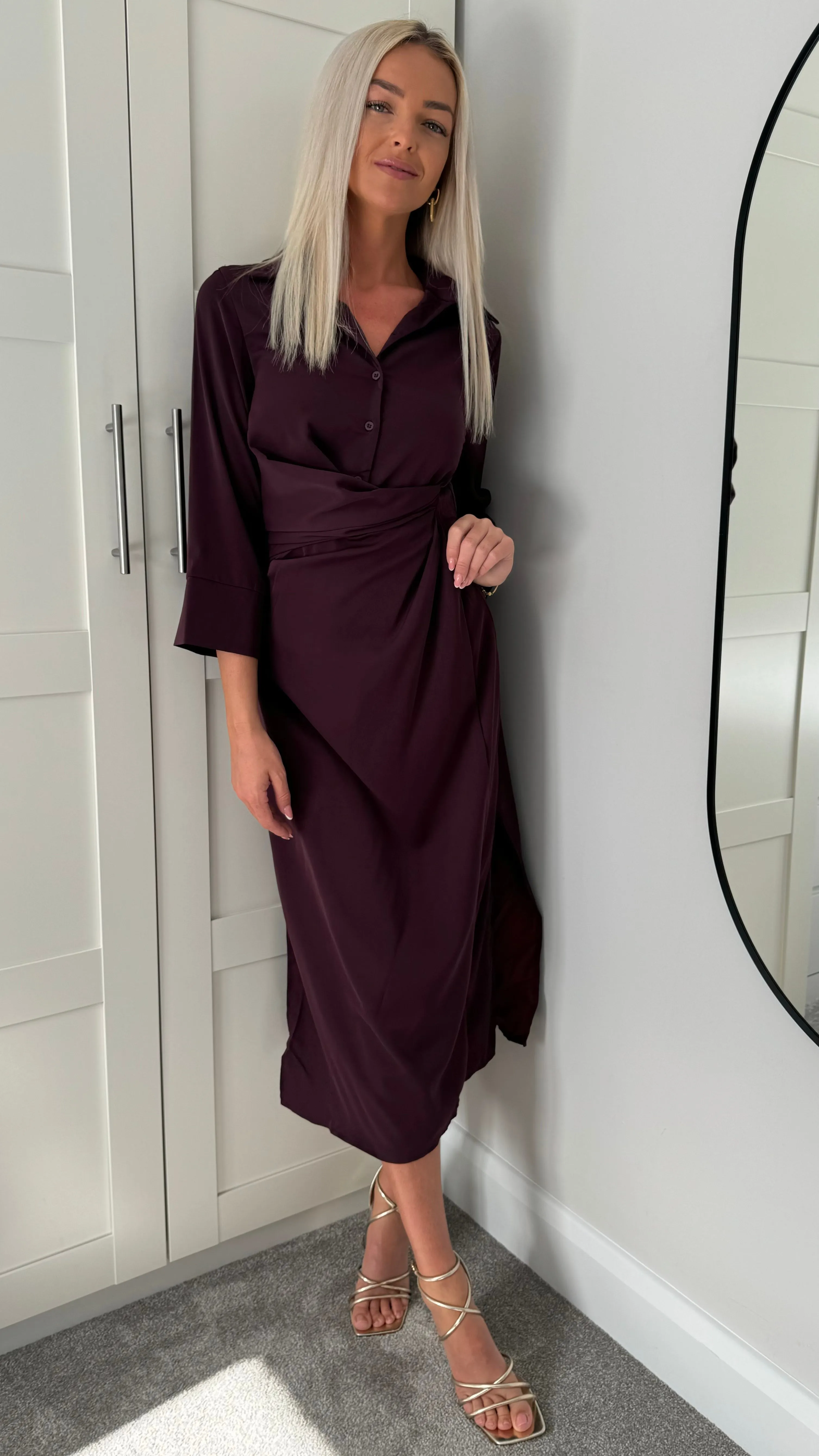 Harlyn Burgundy 3/4 Sleeve Gathered Waist Shirt Midi Dress